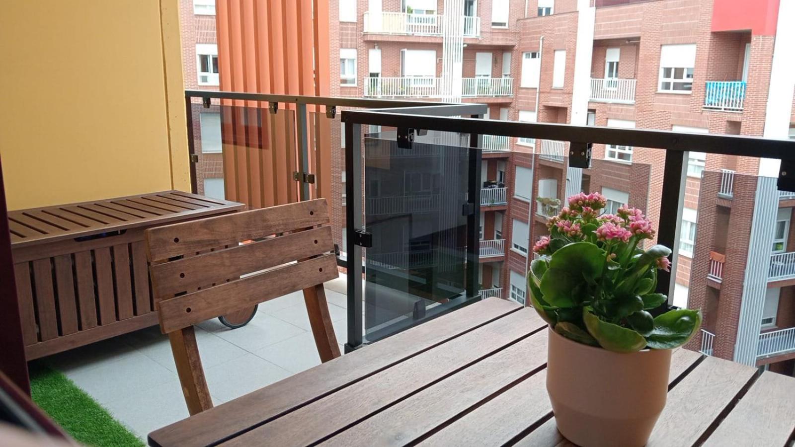 Avello Oviedo Con Parking Apartment Luaran gambar