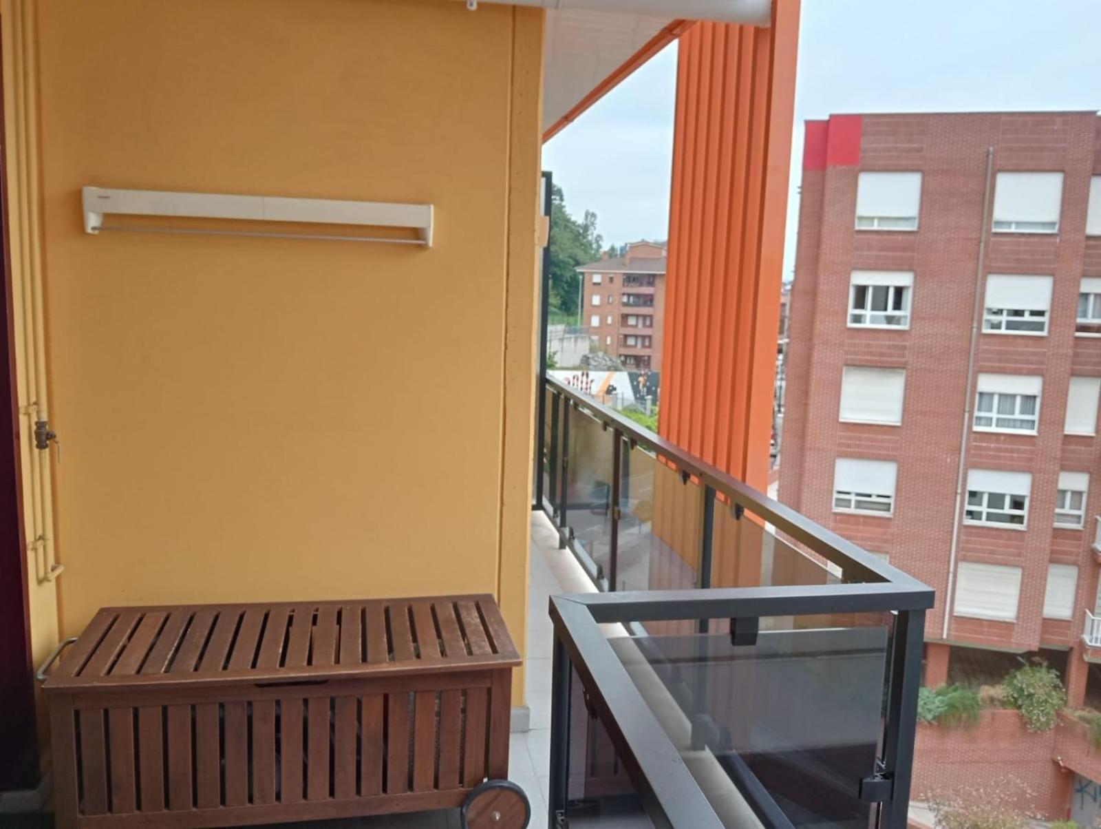 Avello Oviedo Con Parking Apartment Luaran gambar